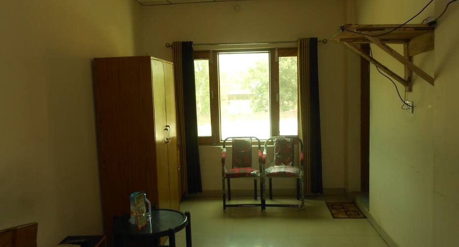 Hotel Ashiana, Bilaspur 4